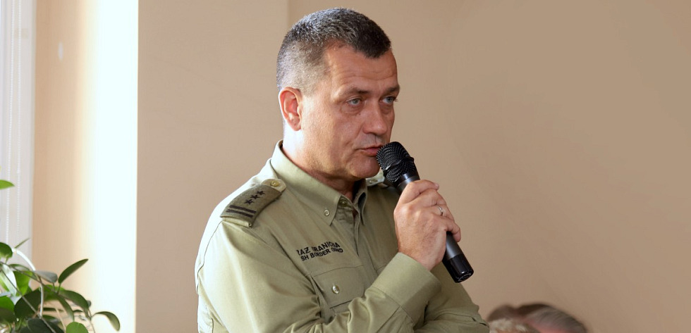 Komendant Placówki Straży Granicznej w Szczecinie płk SG Zbigniew Pałka