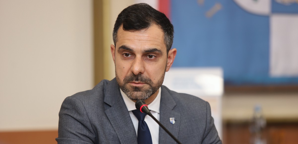 Starosta Policki Shivan Fate